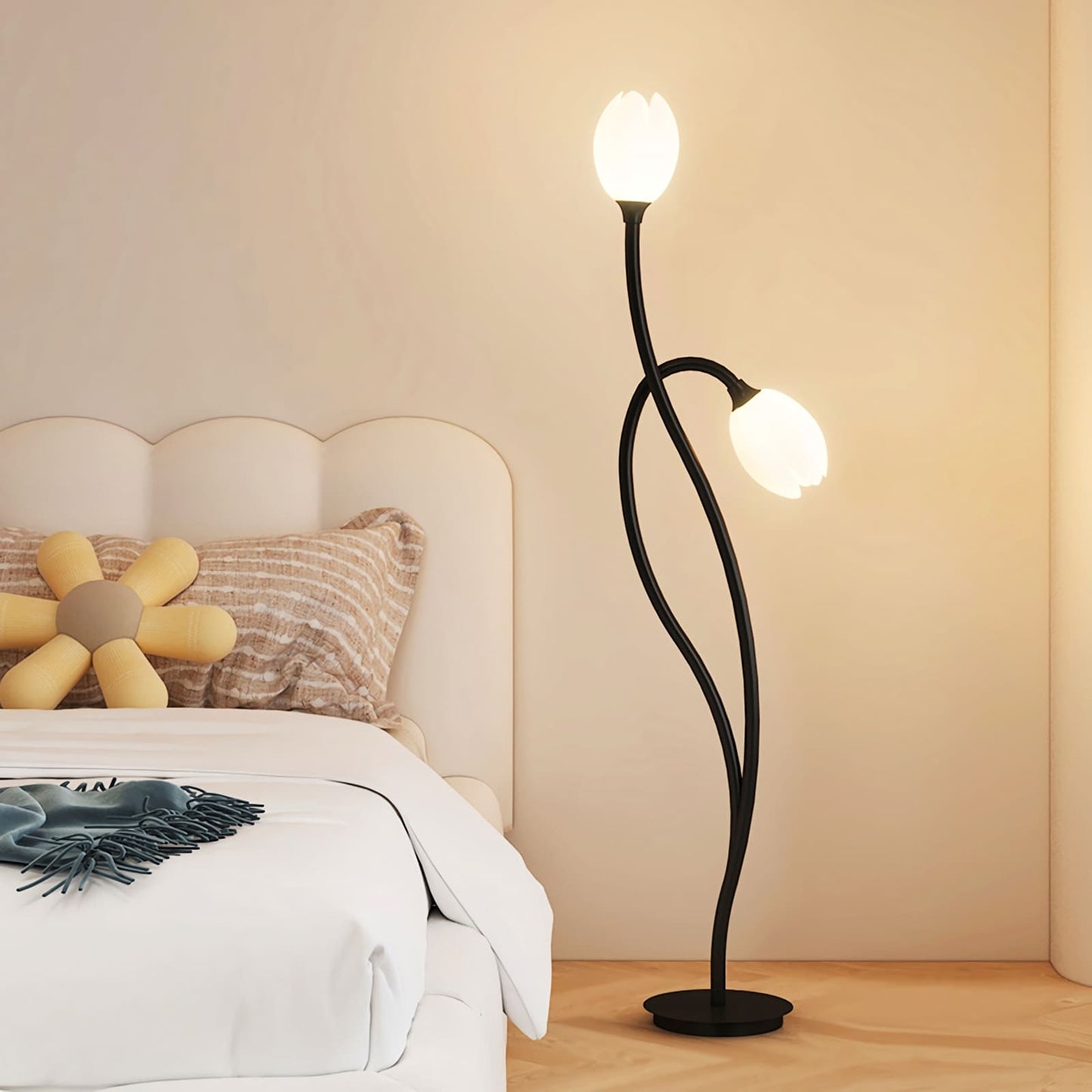 Manta Flower Floor Lamp