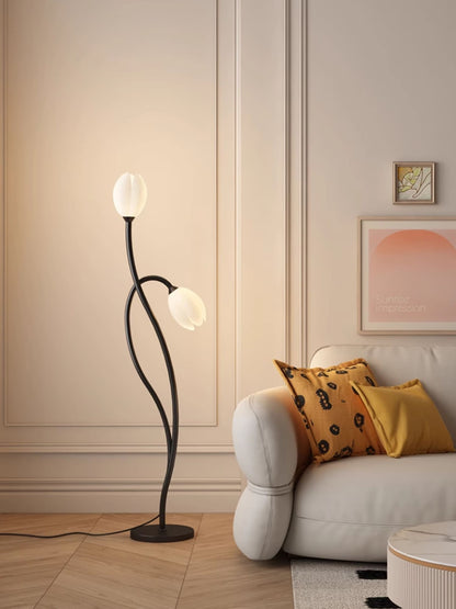 Manta Flower Floor Lamp