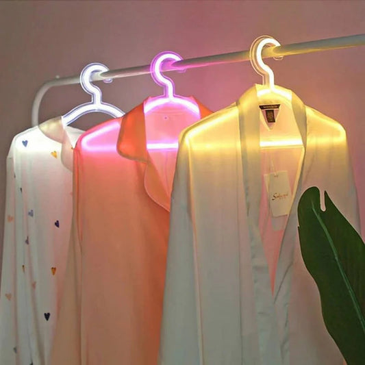 LumiHanger™ | Brighten up your wardrobe selection